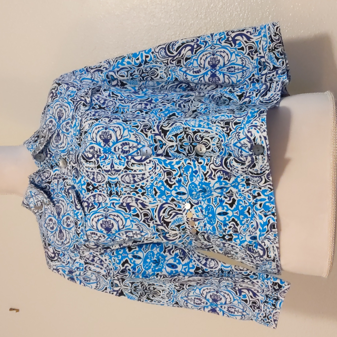 Ruby Rd. Button Down Shirt Size 8.